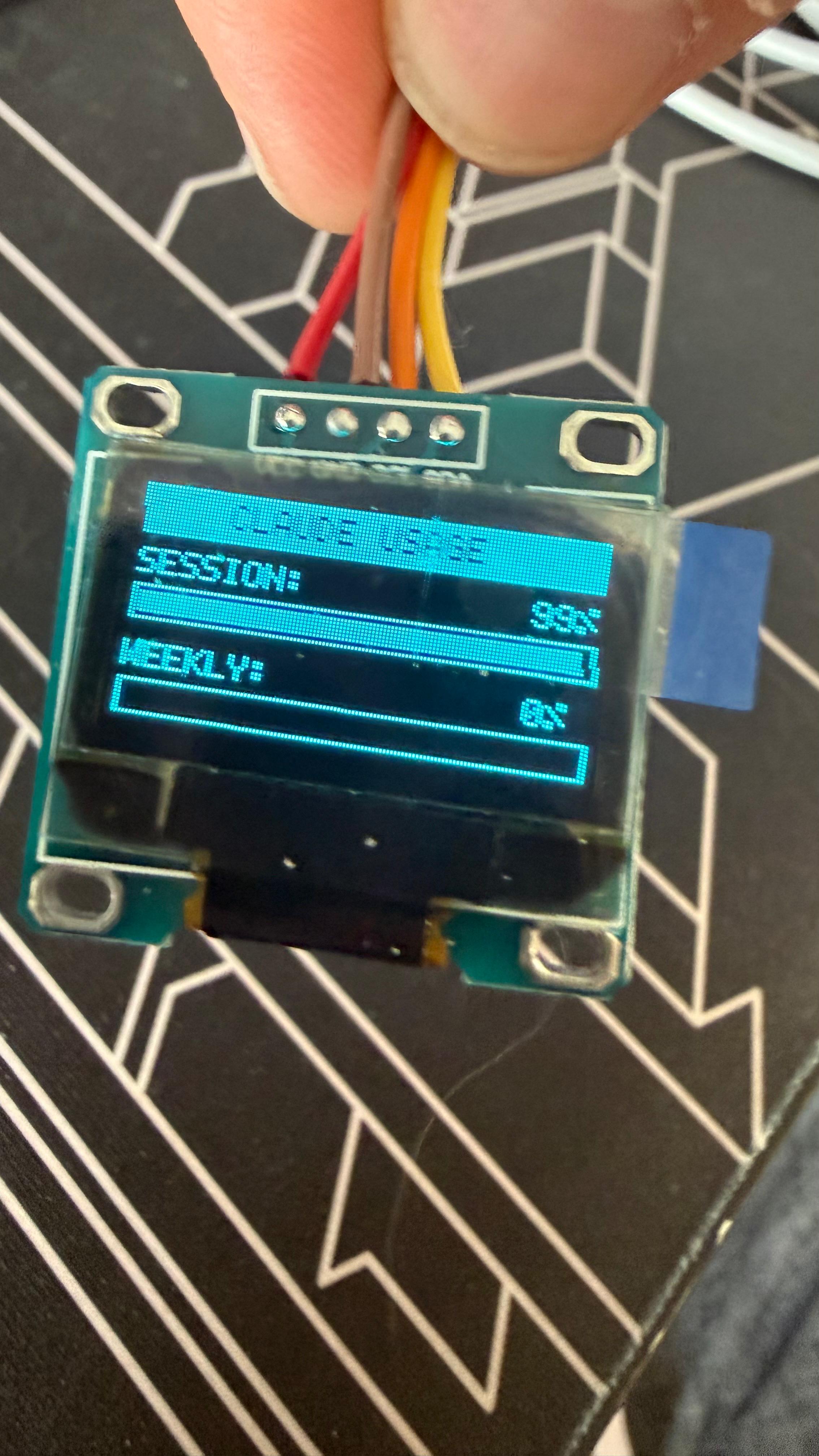 Claude Monitor Hardware